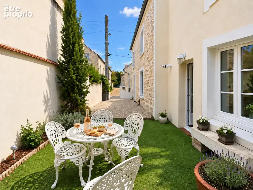Maison familiale avec dépendance - photo 11