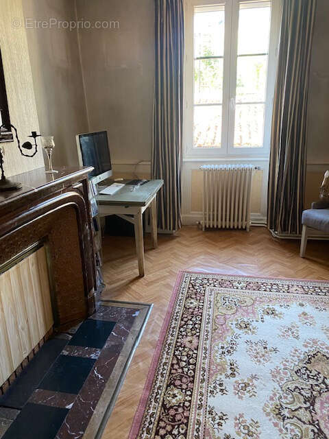 Maison à BELLAC