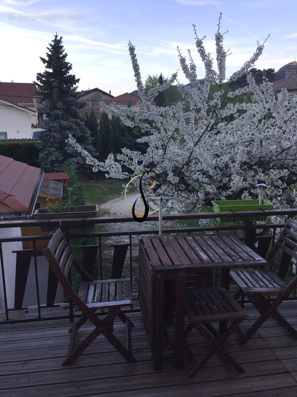 Appartement à SASSENAGE