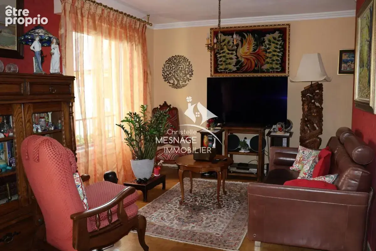 À vendre chez Christelle Mesnage Immobilier - Centre ville d - photo 5