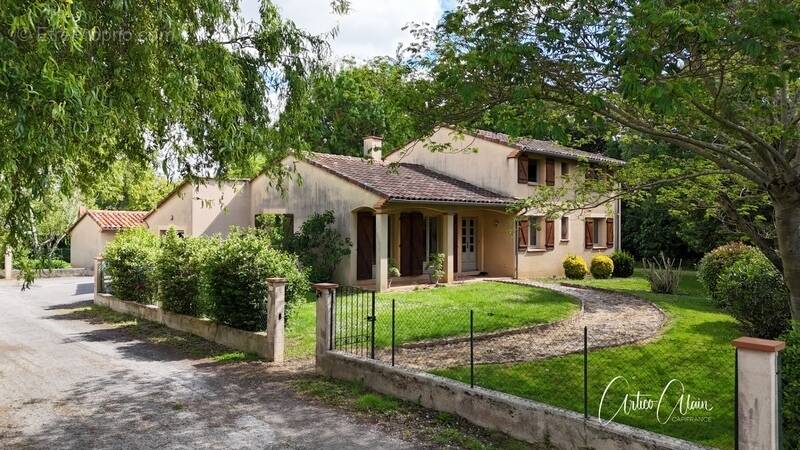 Maison à VILLEFRANCHE-DE-LAURAGAIS
