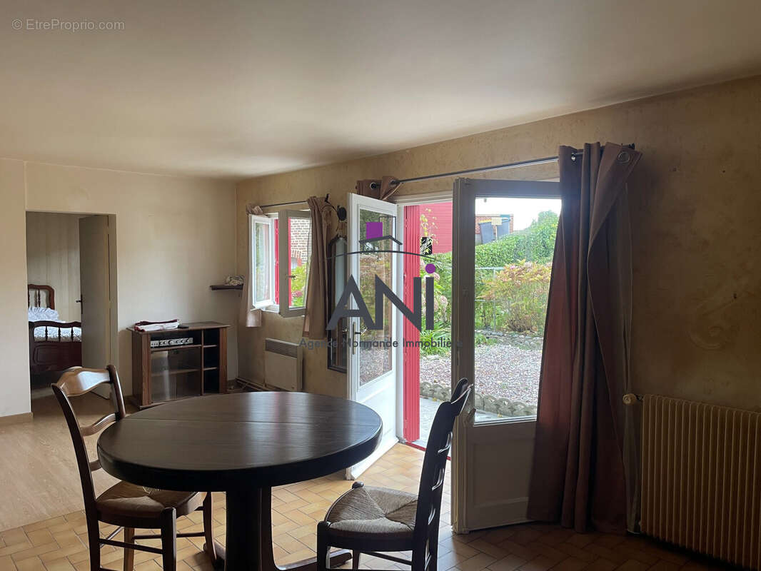 Maison à HAUTOT-SUR-MER