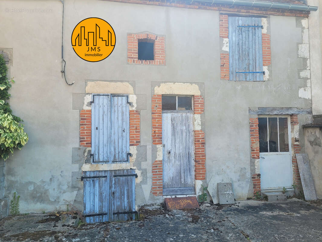 Maison à SAINT-POURCAIN-SUR-SIOULE
