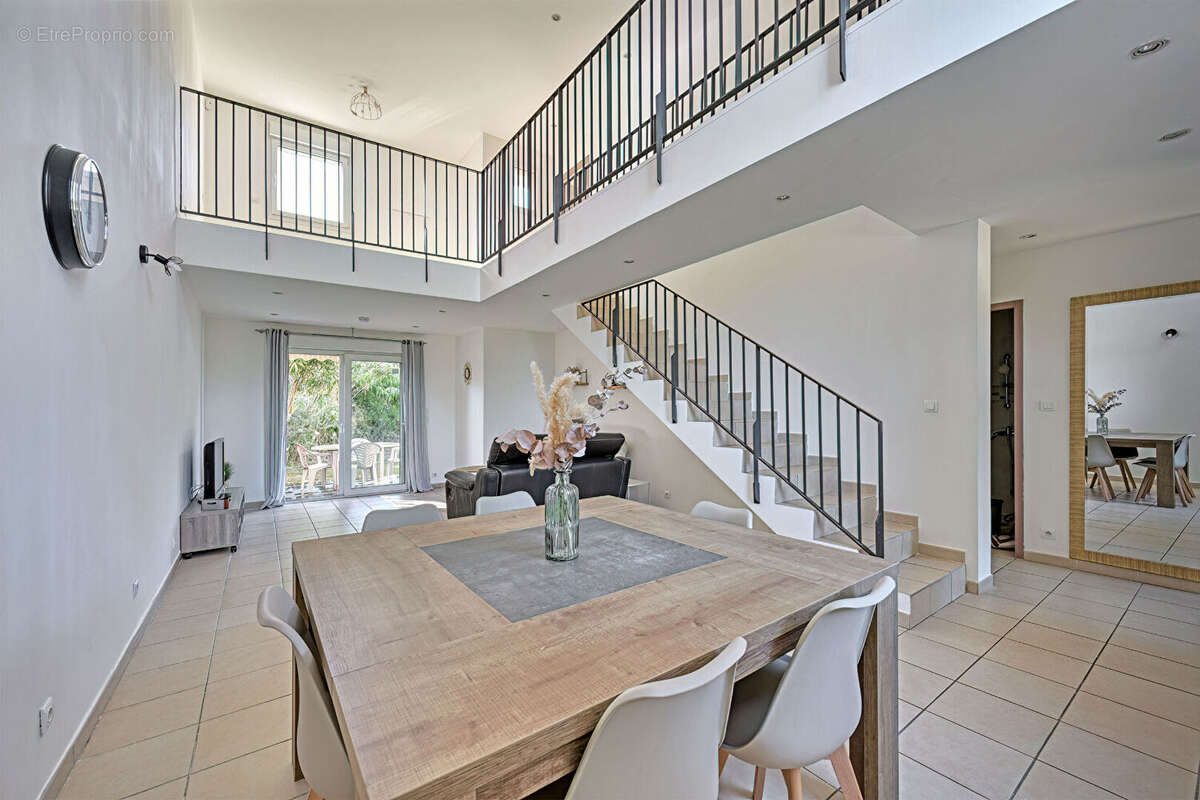 Maison à BEAUVOISIN