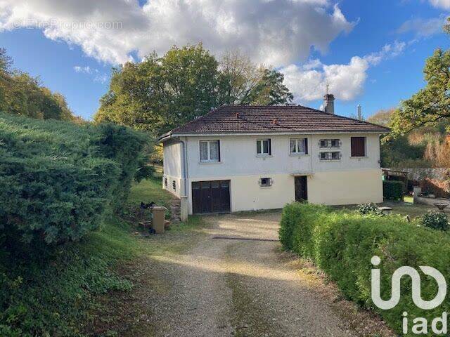 Photo 1 - Maison à VILLE-SOUS-LA-FERTE