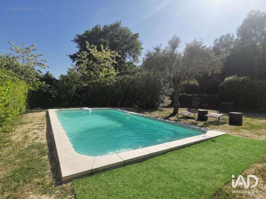 Maison 126 m² à Connaux  - photo 2