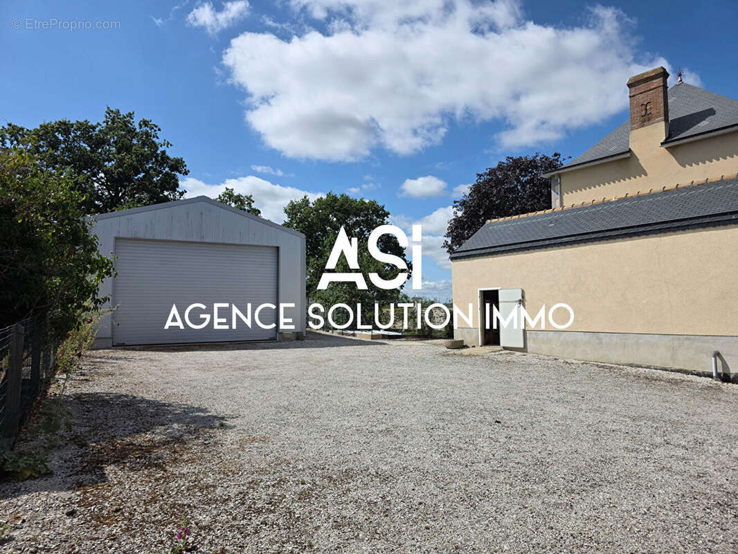 Maison bourgeoise de 176m² à Javron les Chapelles - photo 16