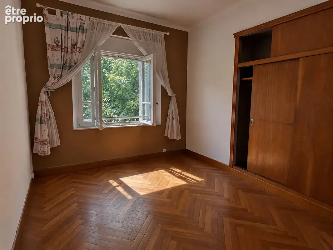 Ref : gemina5 : pavillon avec garage et jardin - photo 11