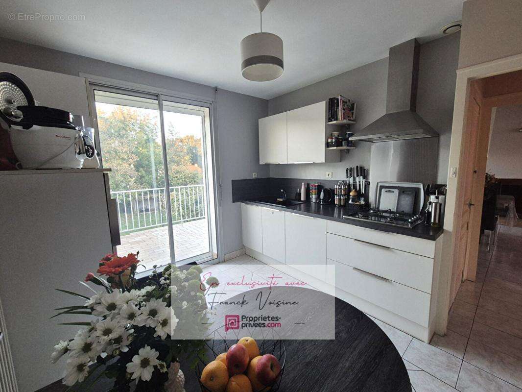 Maison à LES HERBIERS