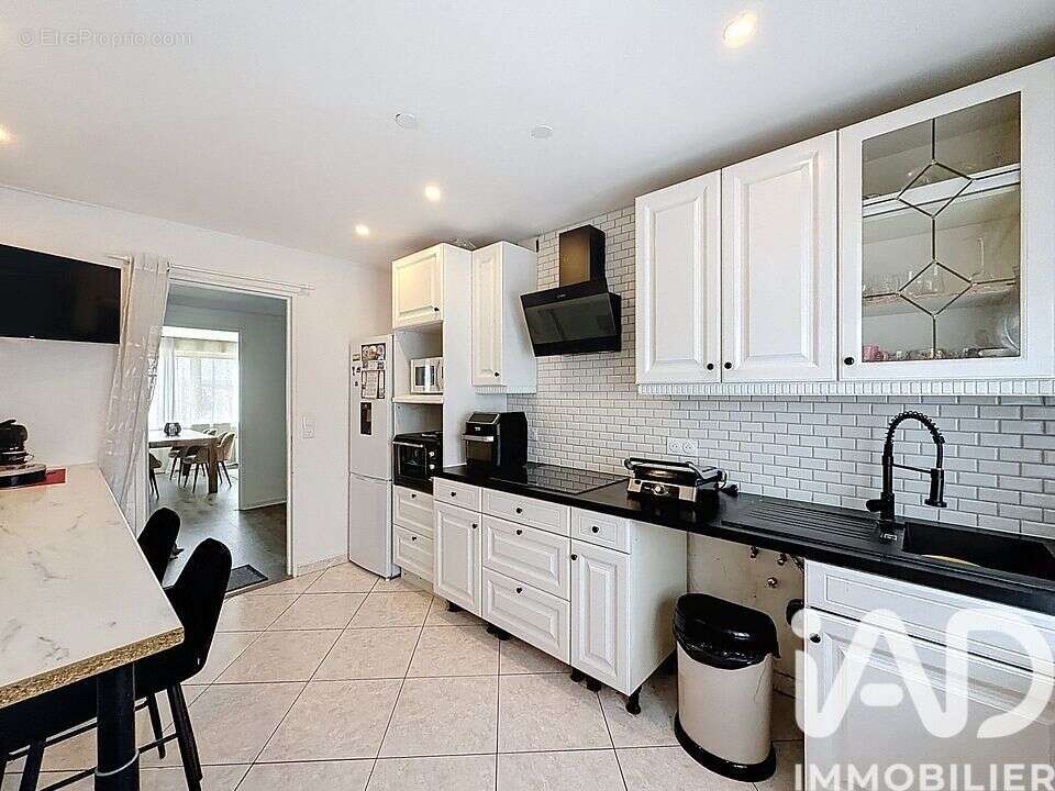 Appartement 81 m² à Hagondange  - photo 4