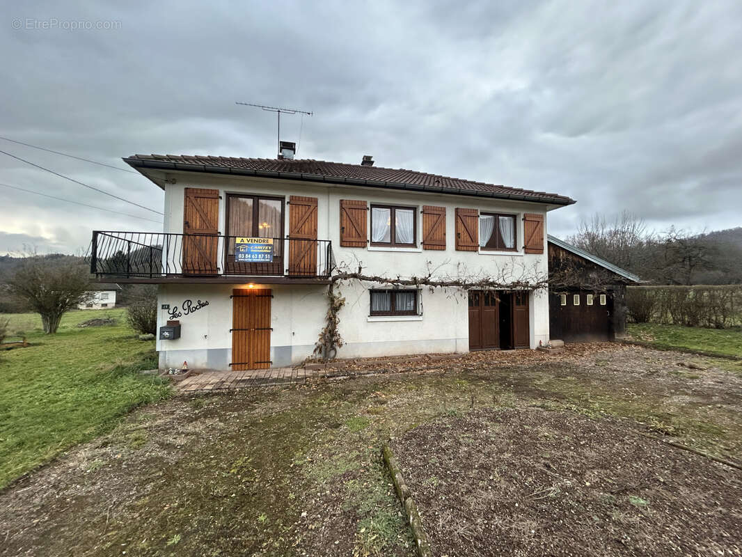 Maison à TERNUAY-MELAY-ET-SAINT-HILAIRE