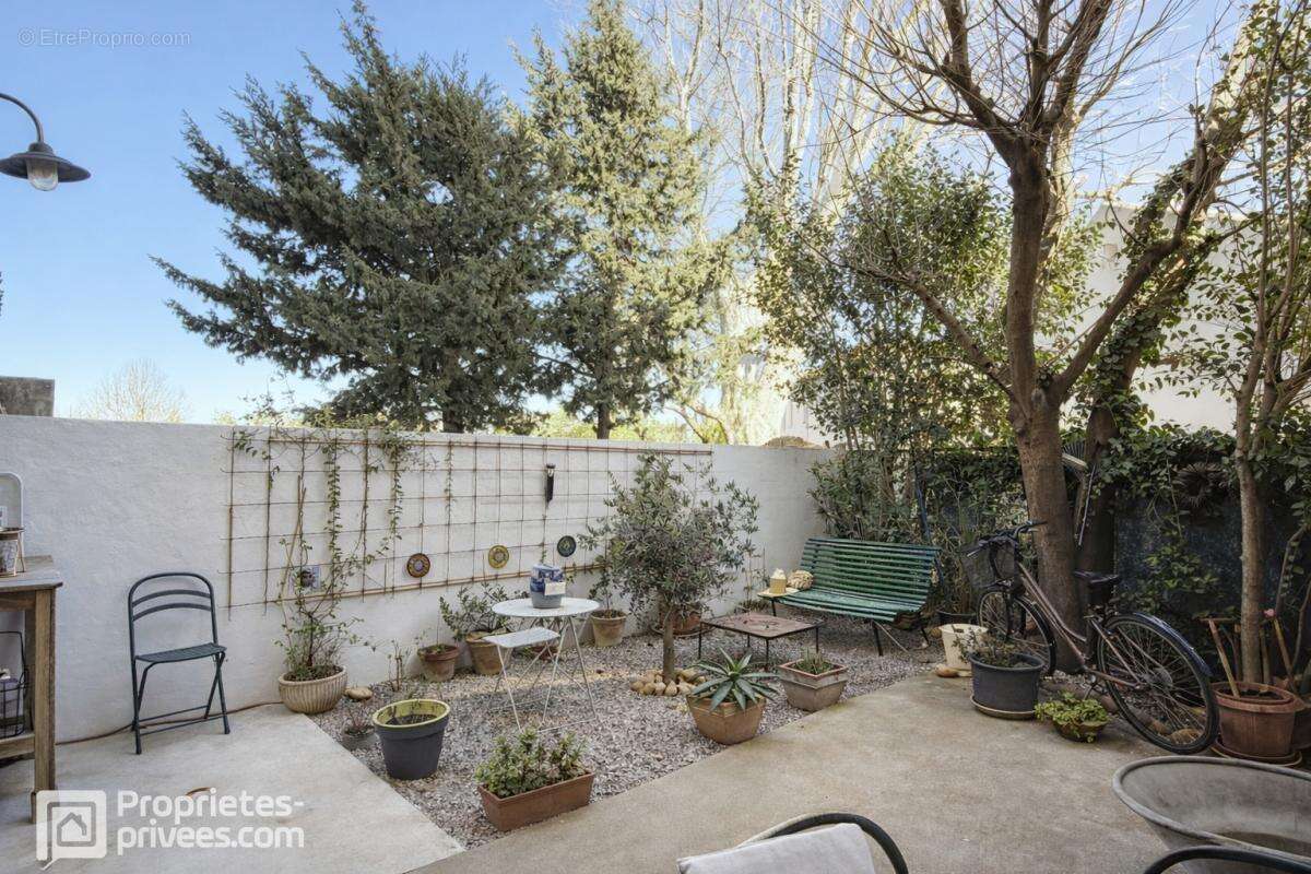 Maison à BEDARRIDES