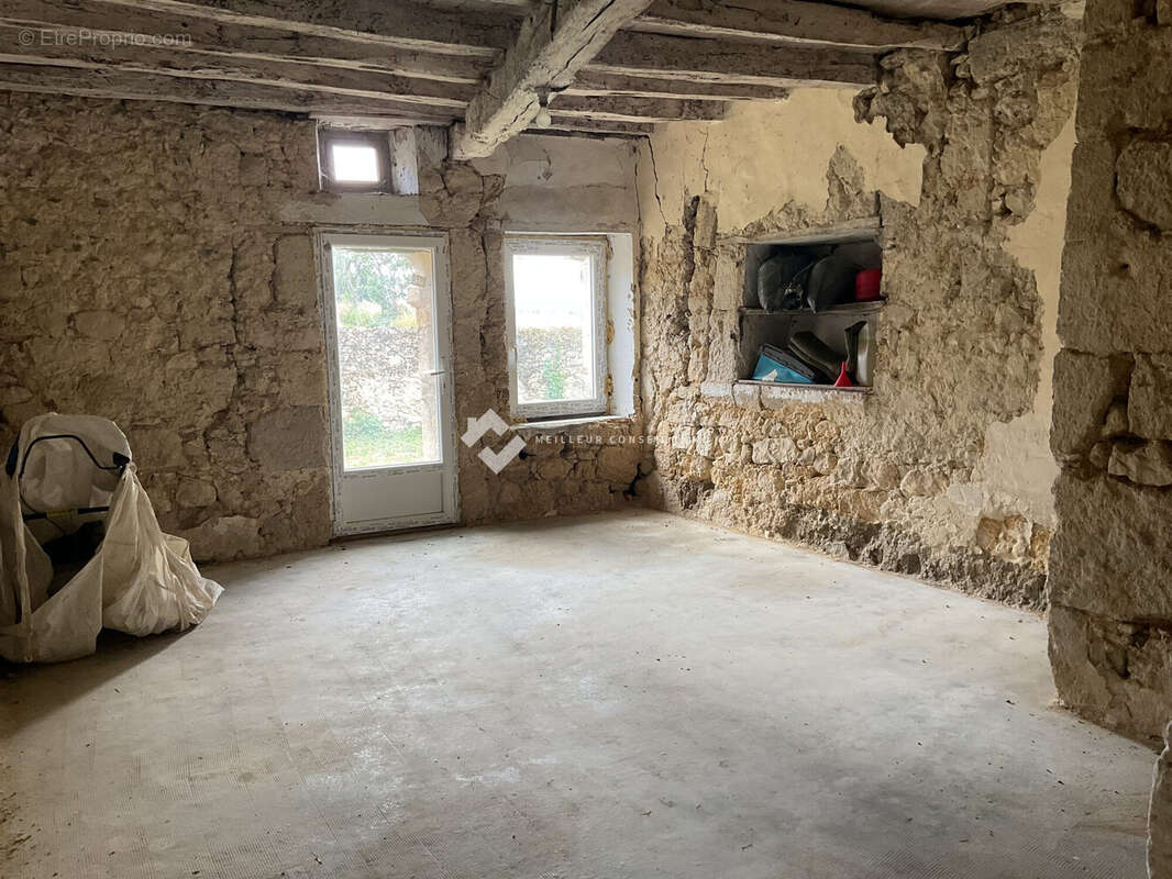 Maison 115 m² à Fources  - photo 5