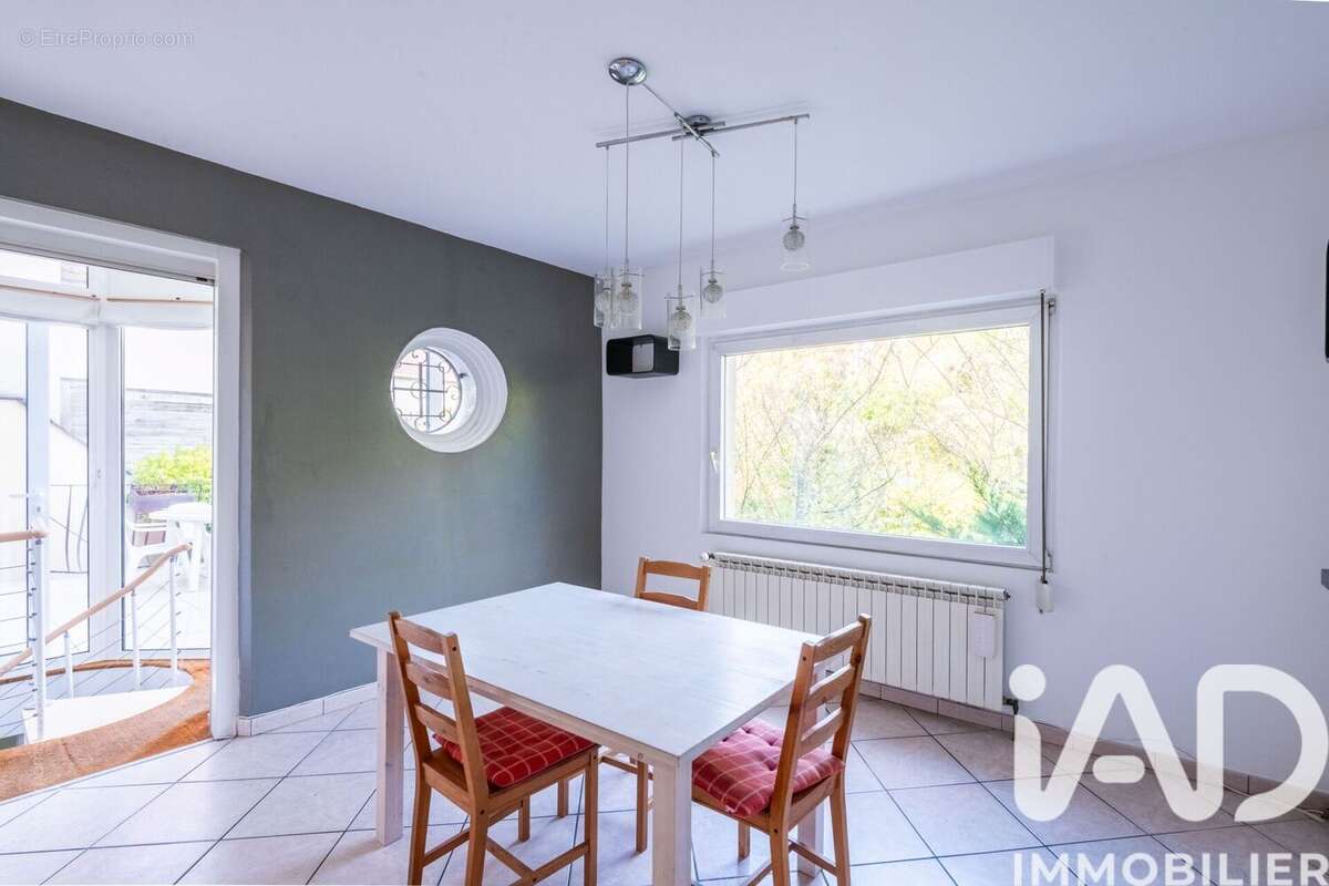 Photo 9 - Maison à RUEIL-MALMAISON