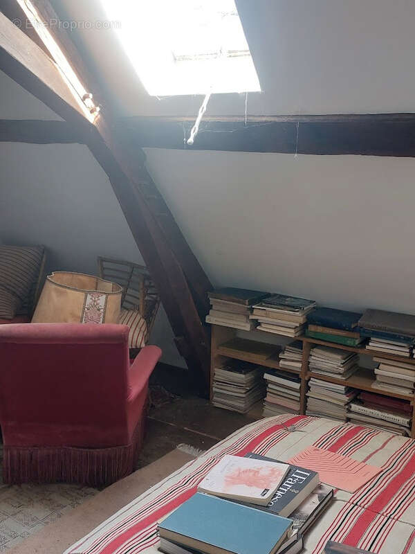 Maison à BUSSET
