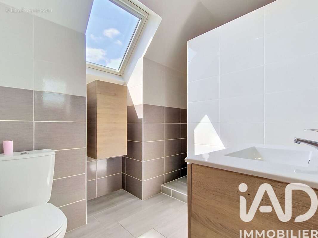 Maison 126 m² à Epiais-Les-Louvres  - photo 6