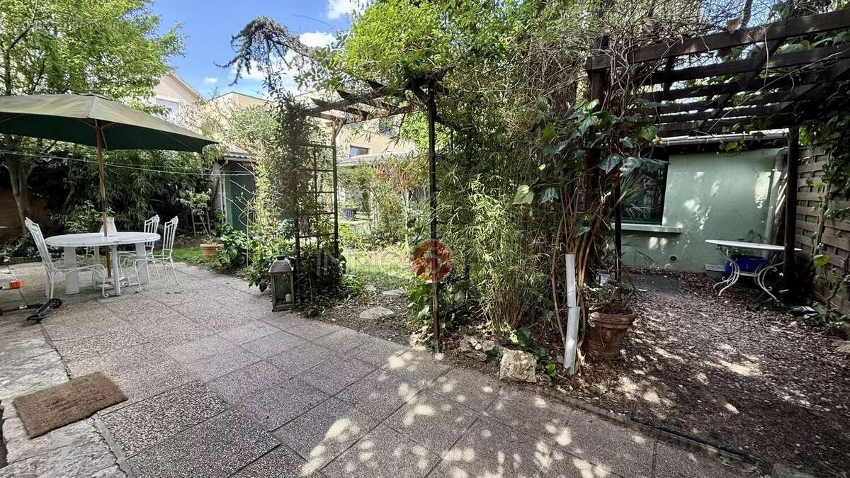 Maison à LIVRY-GARGAN