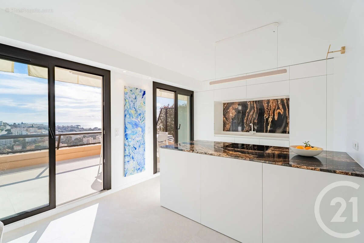 Appartement à NICE