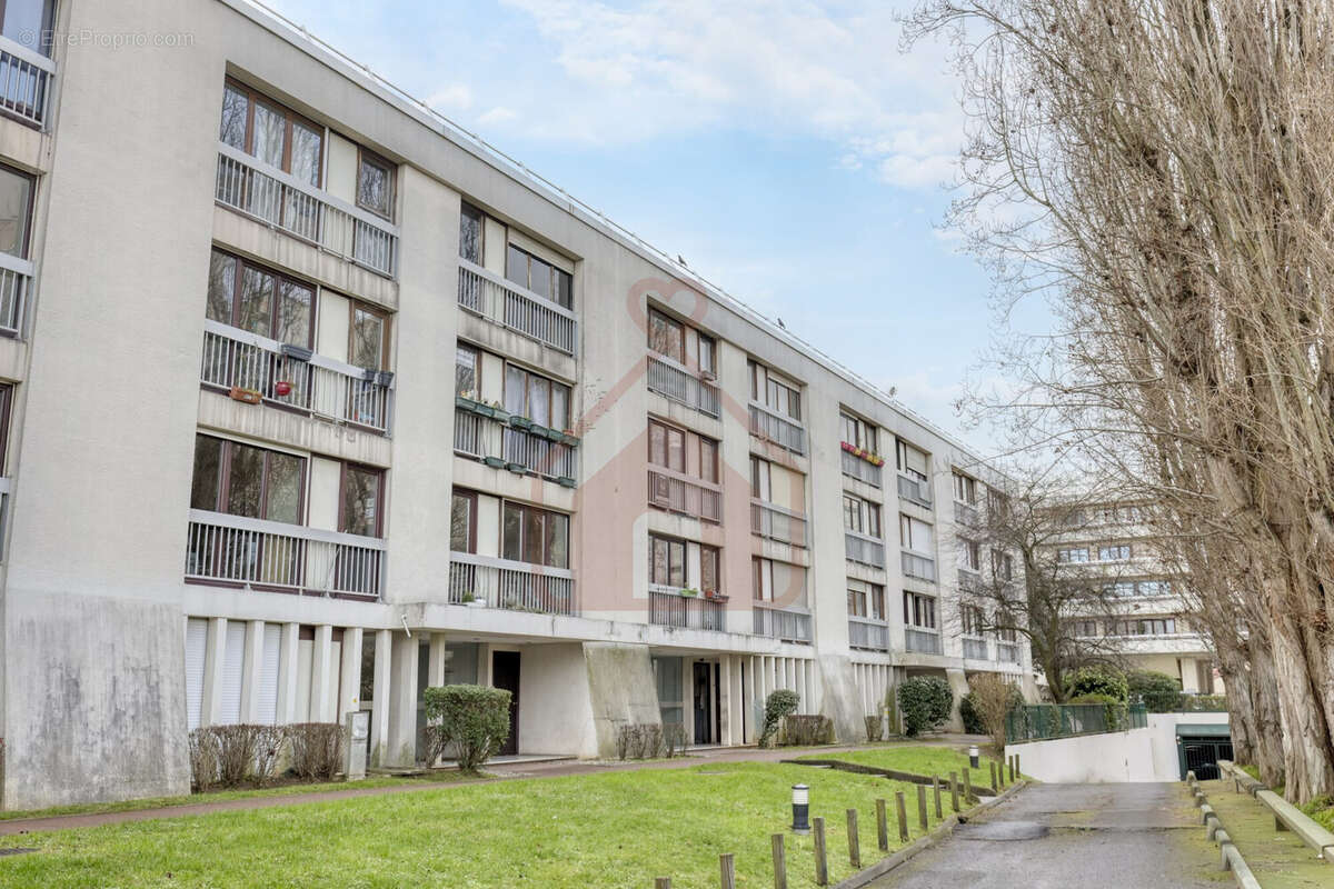 RESIDENCE - Appartement à VILLEJUIF