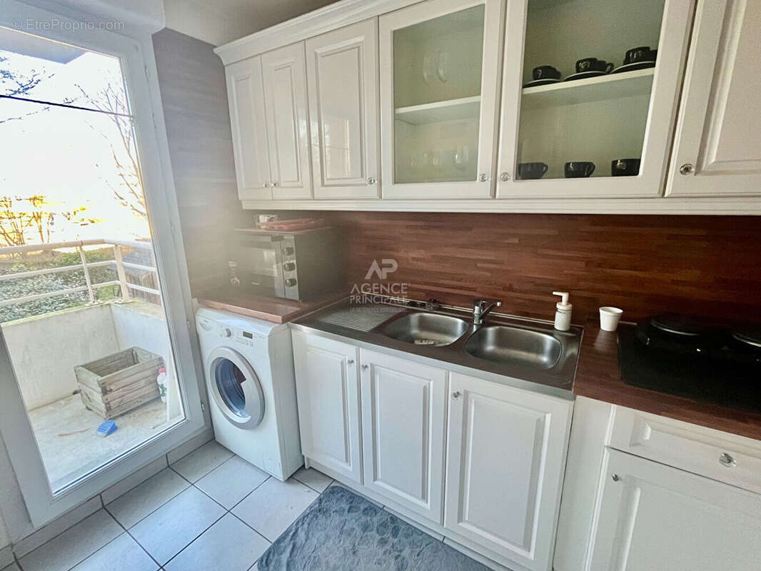 Appartement à COURDIMANCHE