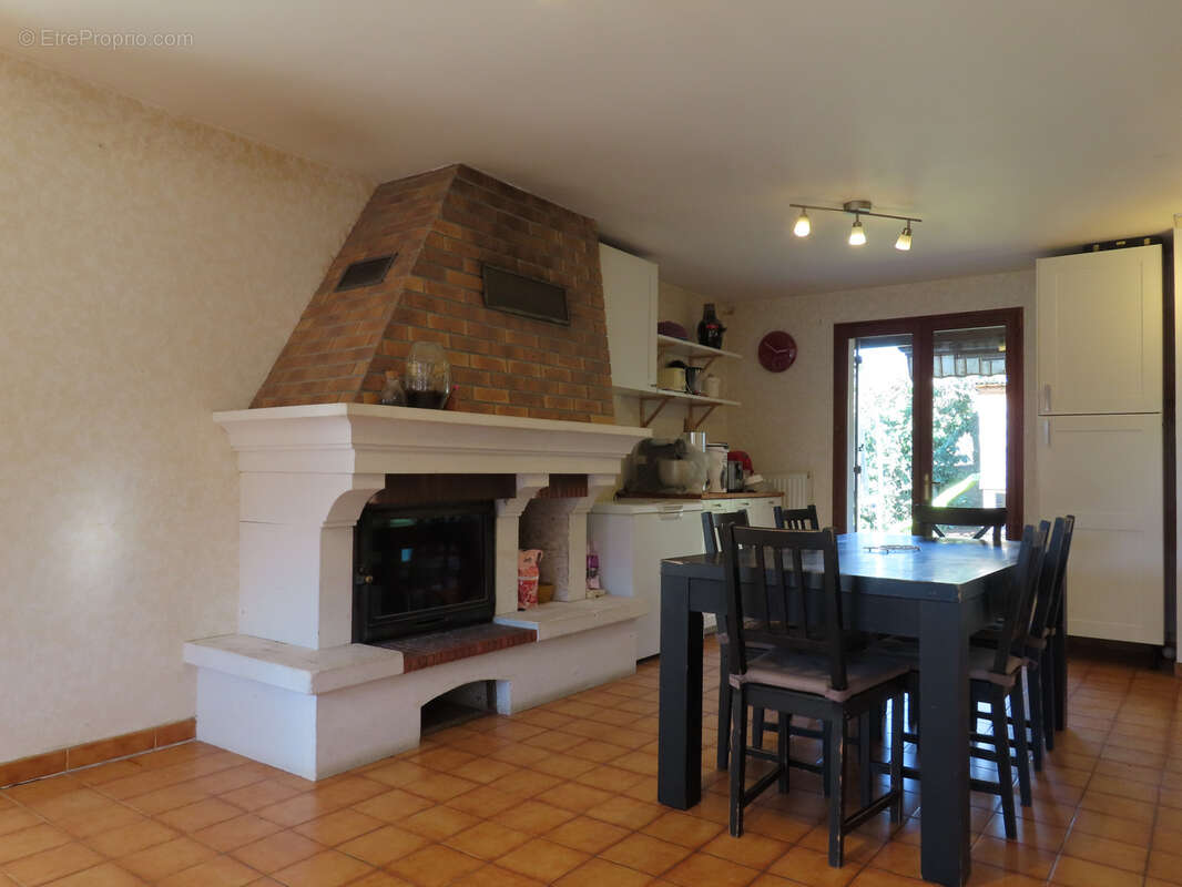 Maison à DIZIMIEU