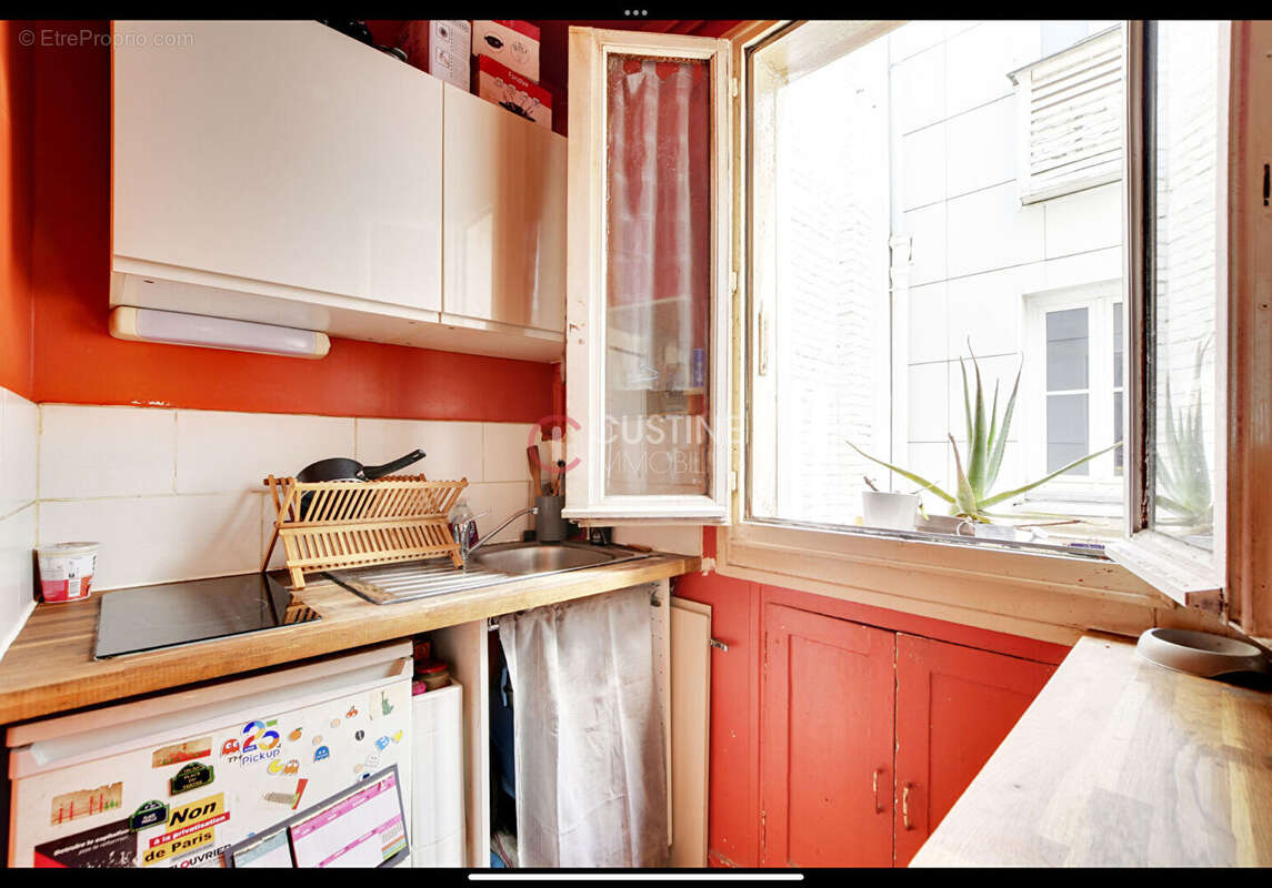 Appartement à PARIS-18E