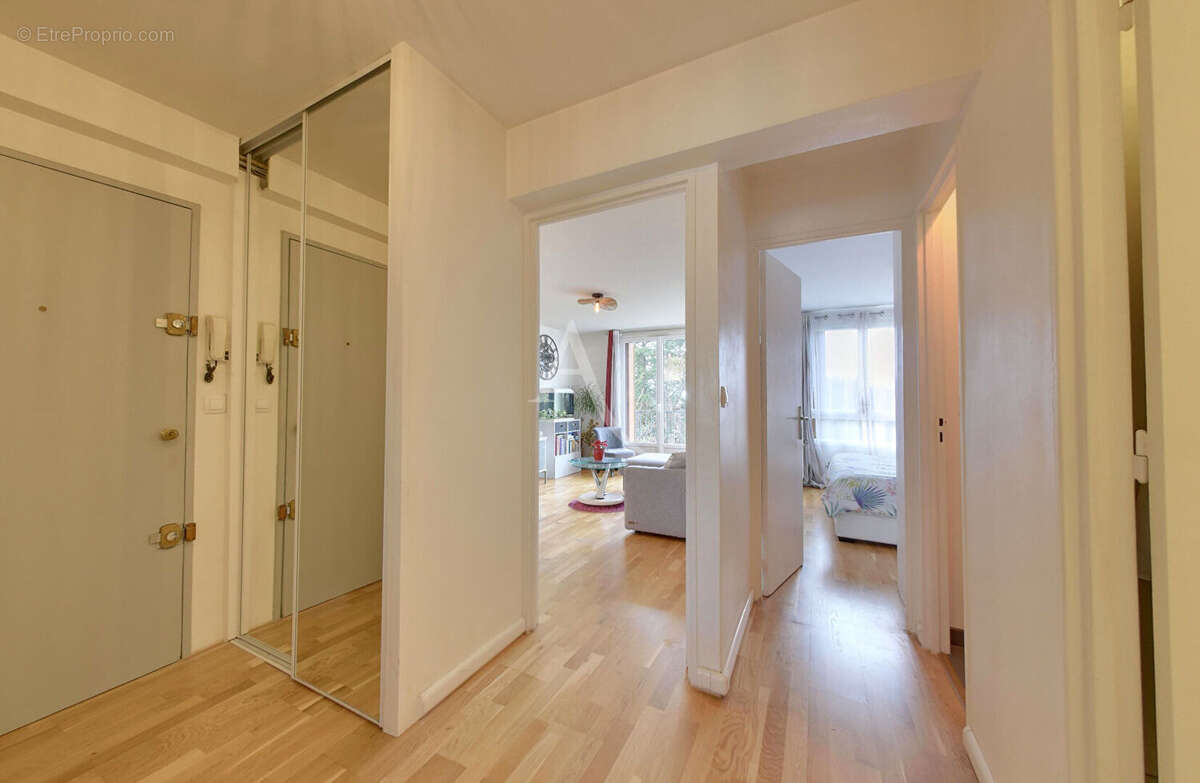 Appartement à CHENNEVIERES-SUR-MARNE