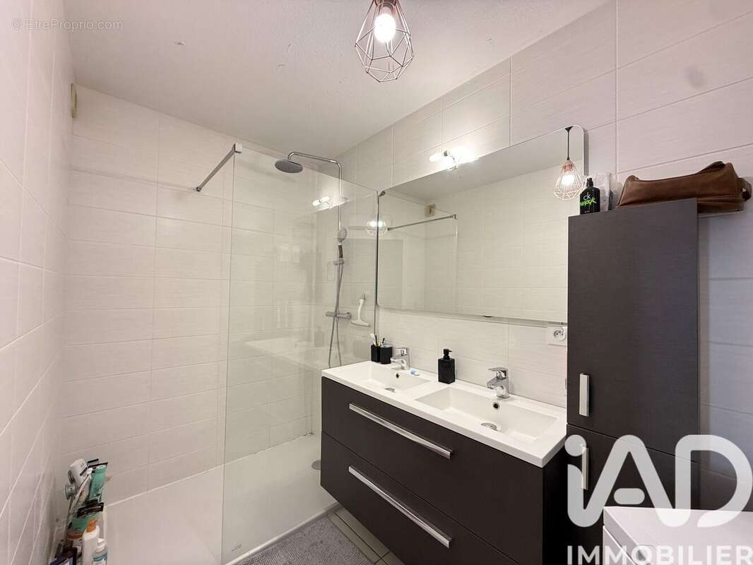 Photo 9 - Appartement à LE PEAGE-DE-ROUSSILLON