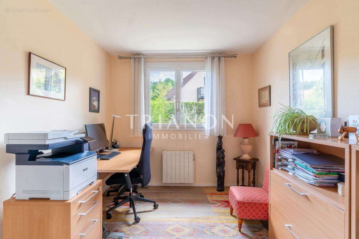 Maison à NOISY-LE-ROI