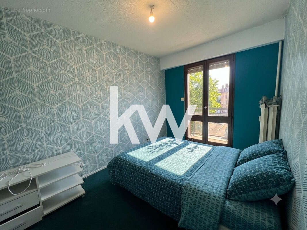 Appartement 66 m² à Saint-Etienne  - photo 6