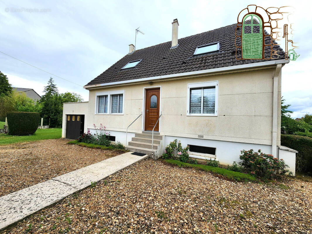 Maison à MONDOUBLEAU