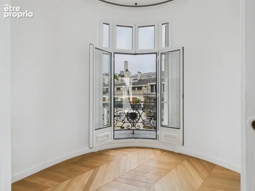 Appartement 5 pièces 196 m² à vendre à Paris-16e (75016) - photo 7