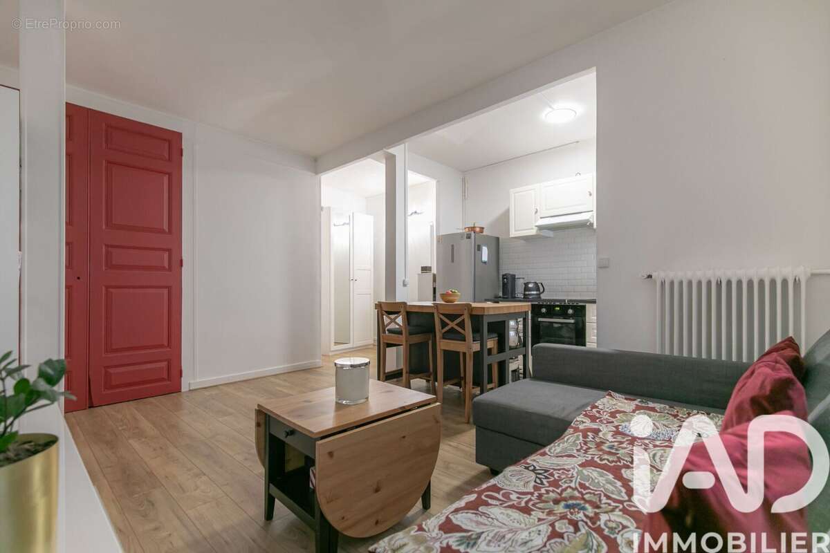 Photo 8 - Appartement à LE PERREUX-SUR-MARNE