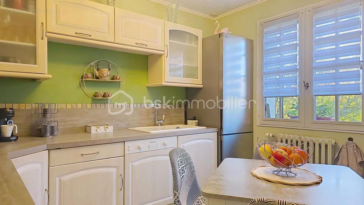 Maison à JOUY-LE-CHATEL