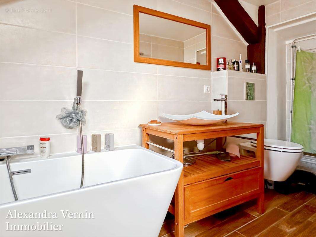 Appartement de charme 2 chambres hypercentre Saint-Germain-en-Laye - photo 10