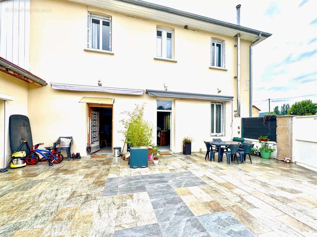 Maison à BRENS