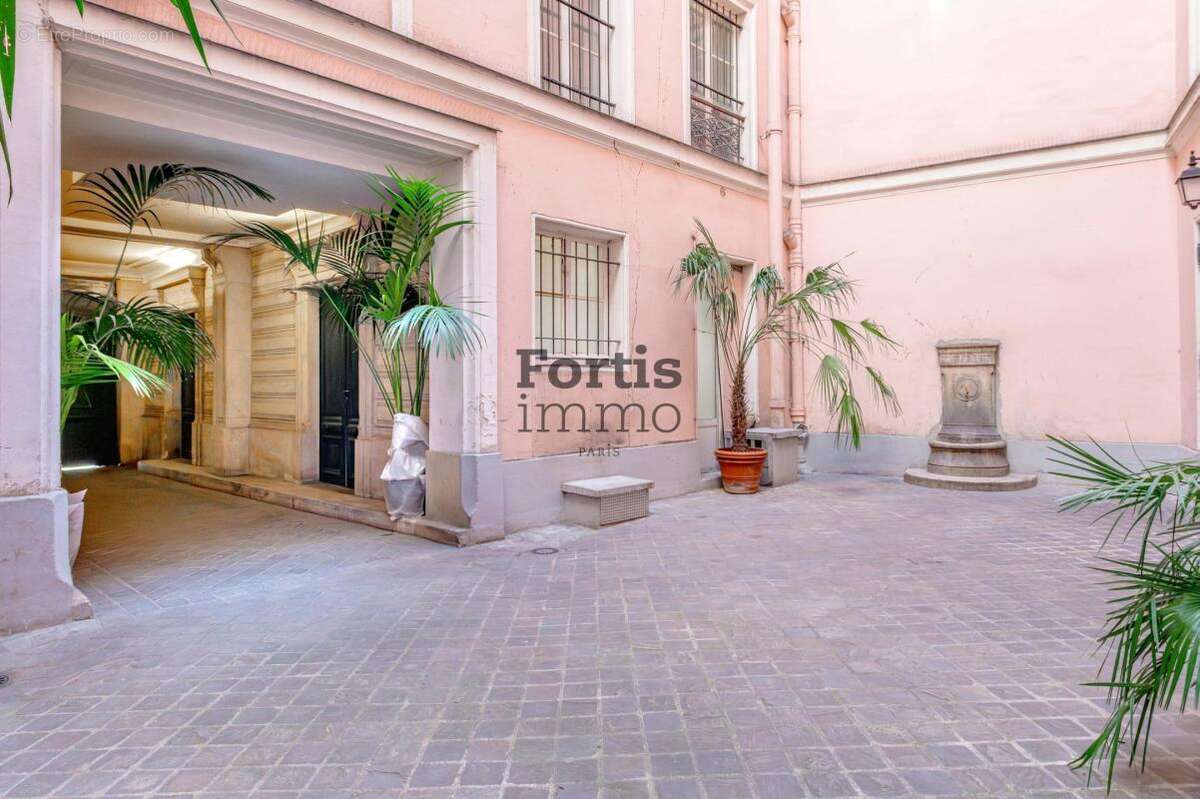 Appartement à PARIS
