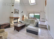 Maison à BURES-SUR-YVETTE