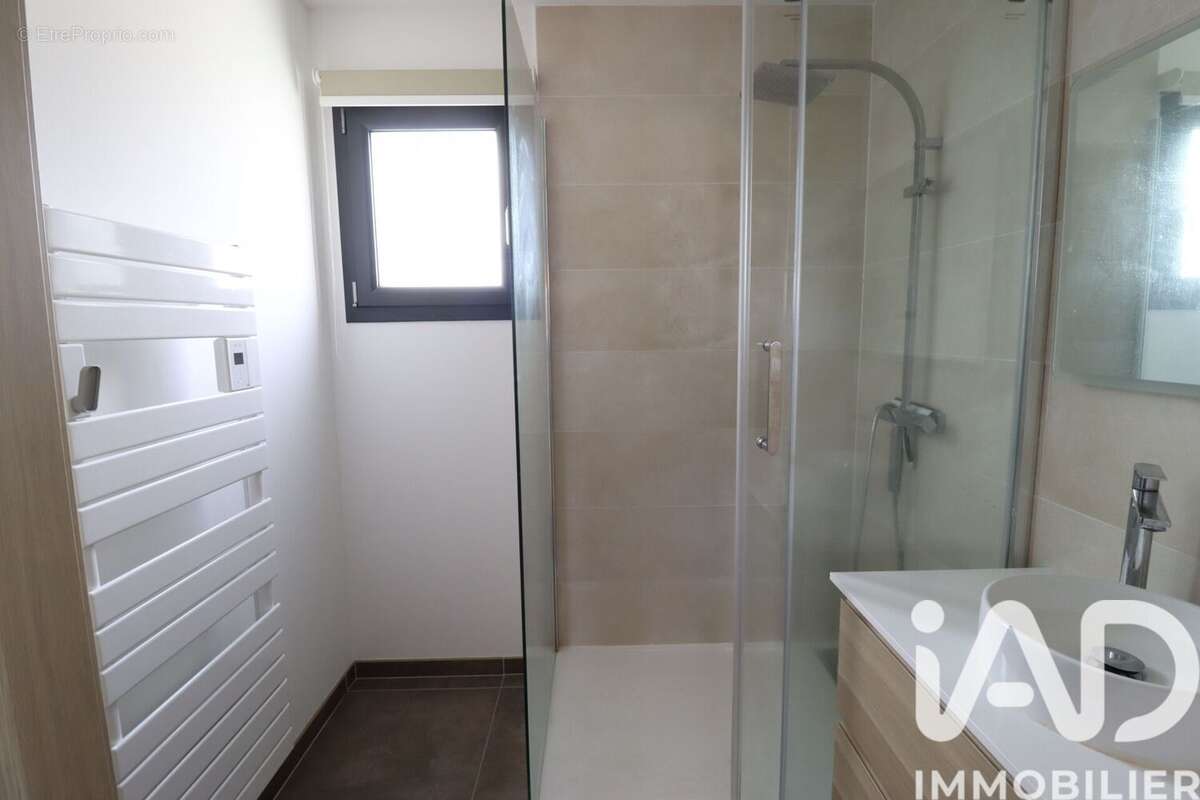 Photo 9 - Maison à ROMAGNAT