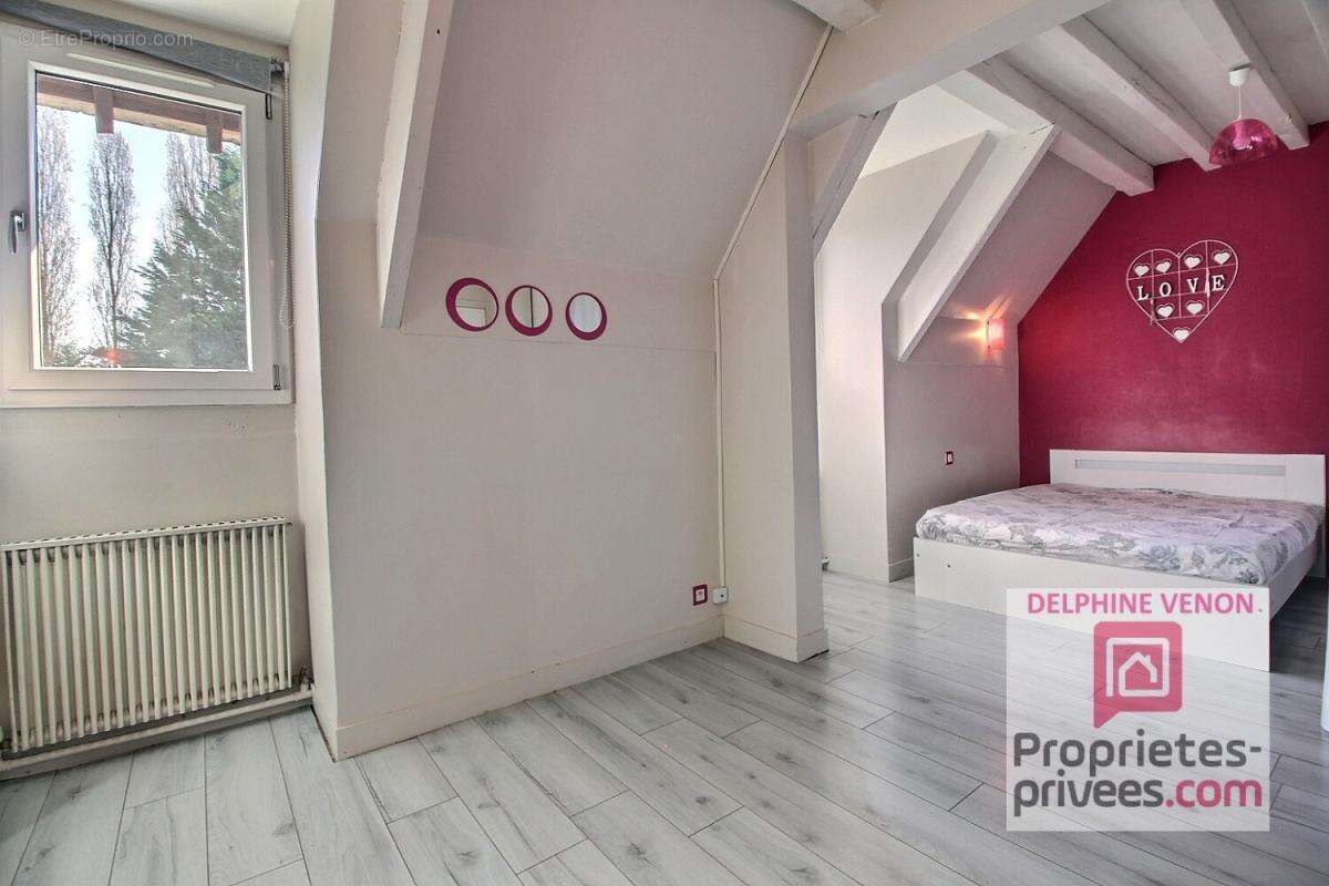 Maison à VITRY-AUX-LOGES