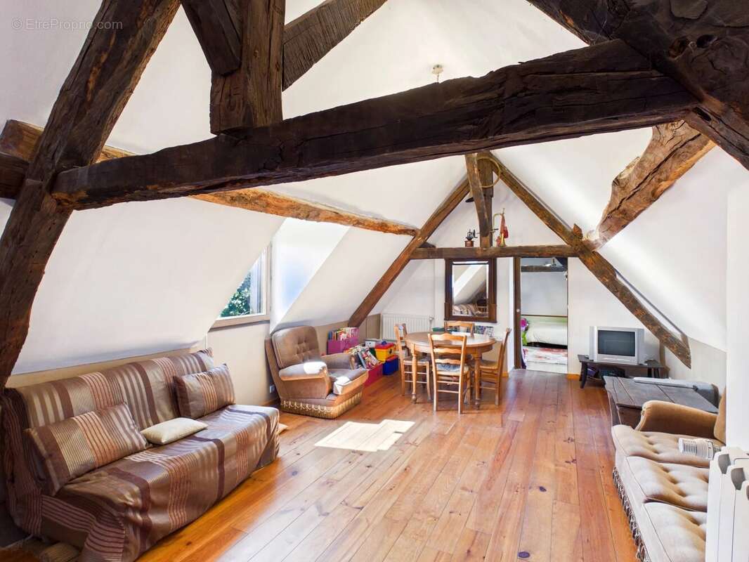 Propriété équestre avec 5 chambres, excellentes écuries et 19.5ha - photo 12