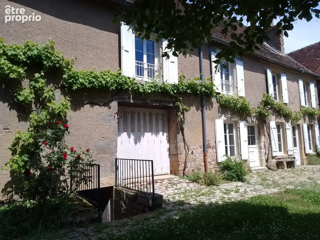 Longere dans village nivernais - photo 2
