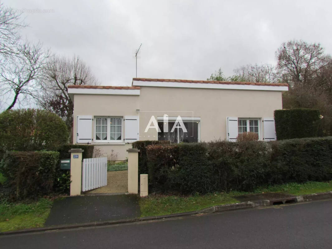 Maison à PAYROUX