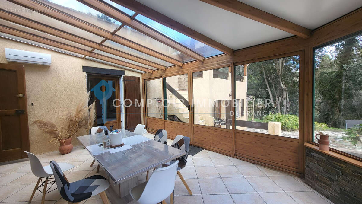 Villa P3 avec dépendance P2 au CAP CORSE sur un terrain de 1500 m2 - photo 23