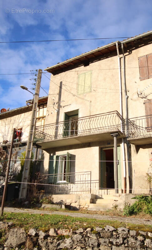 Maison à L'AIGUILLON