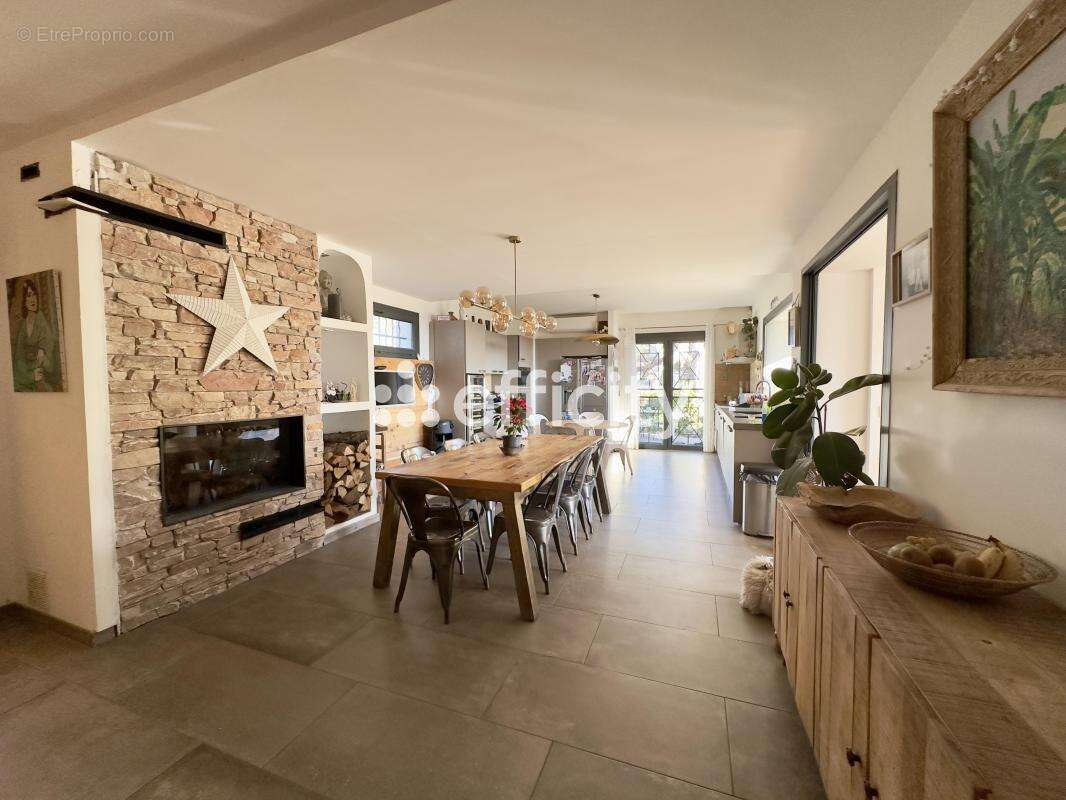 Maison à SEPTEMES-LES-VALLONS