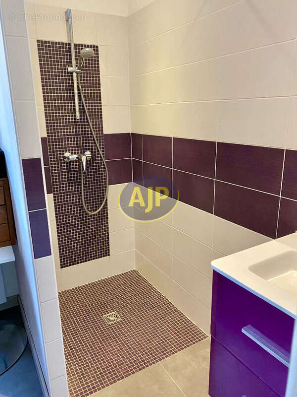 Maison à NAUJAC-SUR-MER