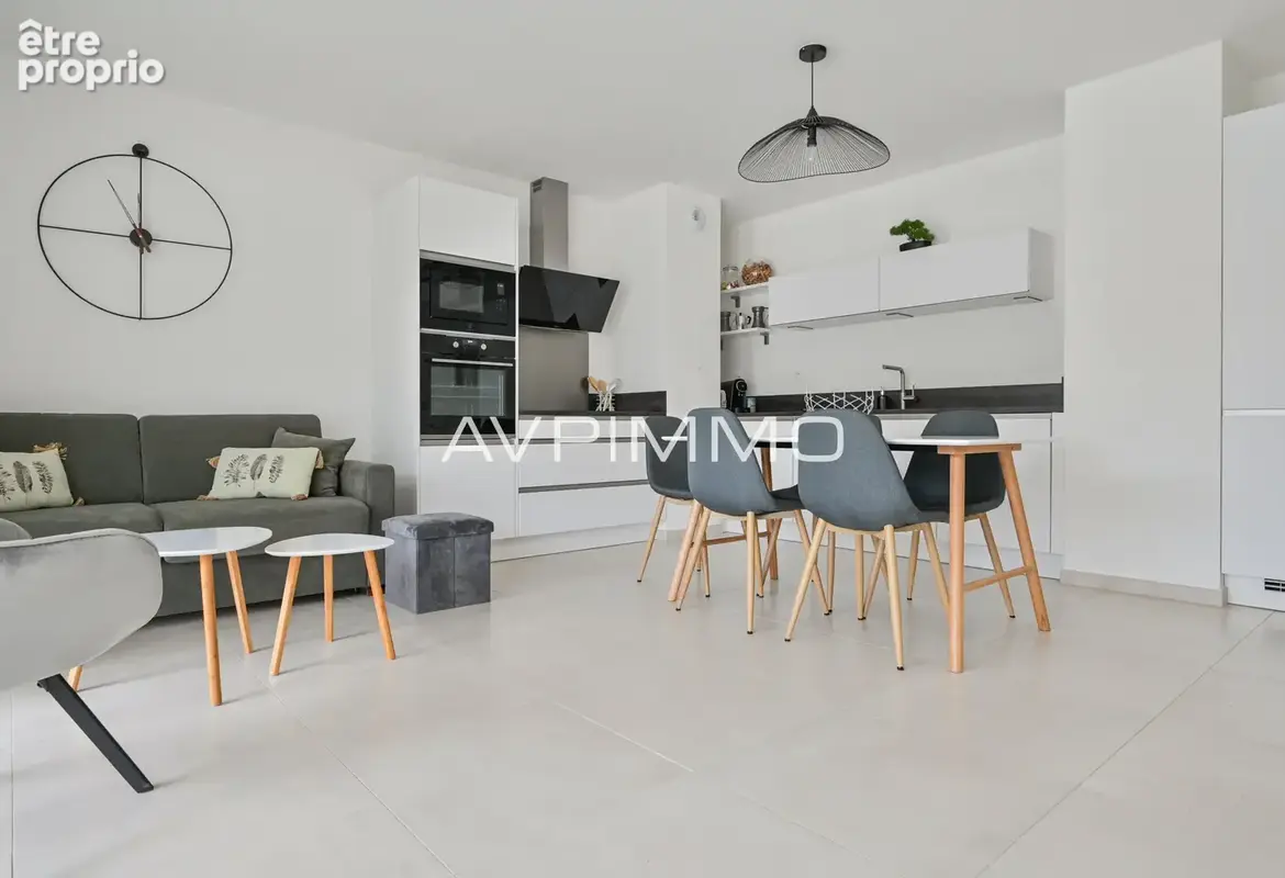 Appartement T4 avec jardin et terrasse à vendre aux Lecques Saint-Cyr-sur-Mer à 80 m de la plage - photo 2