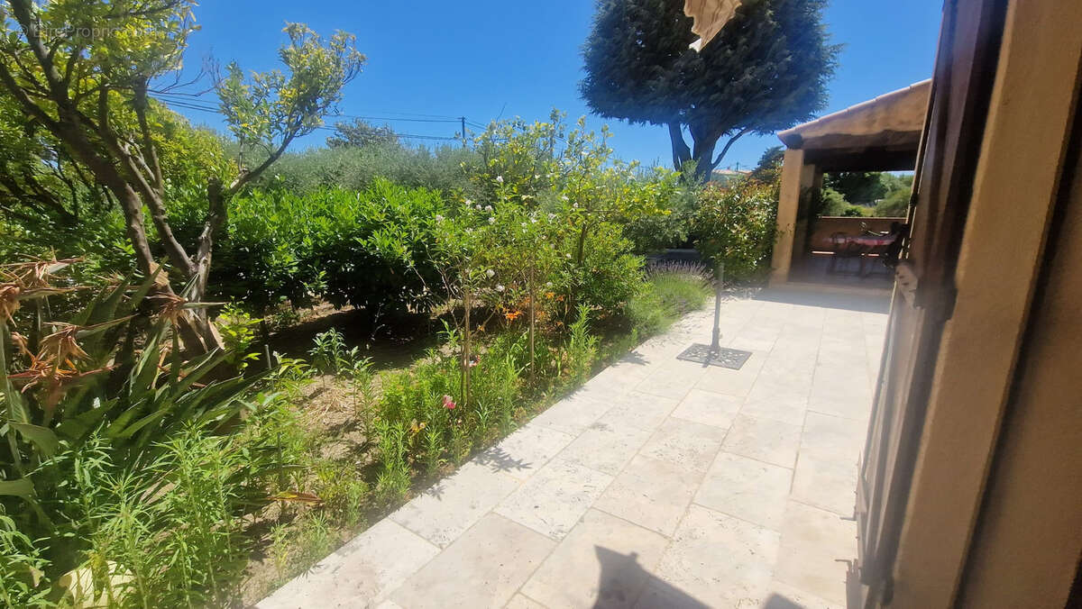 Maison à CAGNES-SUR-MER