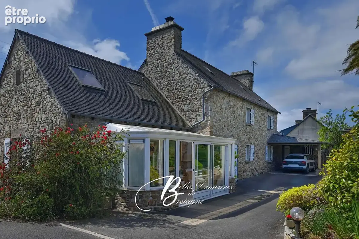 A vendre Maison de caractère avec piscine chauffée et pool-house 10 min de Paimpol - photo 5